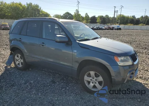 2006 Suzuki Grand Vitara Luxury z USA, uszkodzony, nr VIN JS3TD947864101142